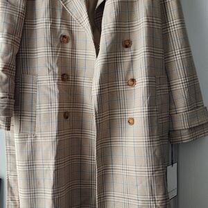 Bagatelle Tan and Cream Plaid Trench Coat